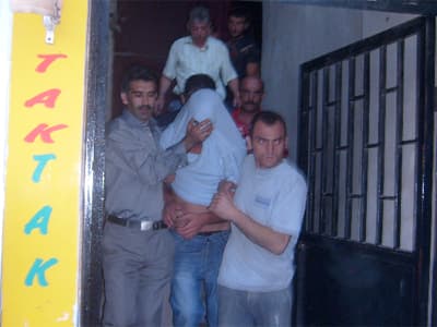 Karasu'da İntihar Girişimi