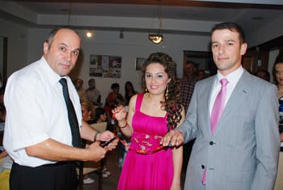 Akarcalı Servet & Nevin Günay'a Gelin Geliyor