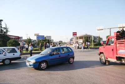 Atatürk Sanayi'nin Önünde Feci Kaza!