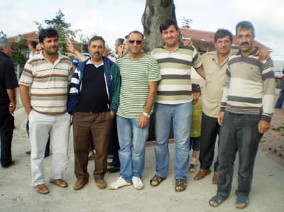 Memati Dostlarıyla Hasret Giderdi   