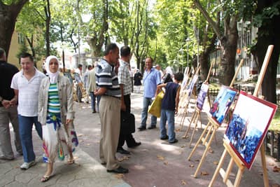 "Yaşadığımız O Büyük Felaket Hâlâ Yüreklerimizde"