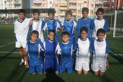 Minikler Bu Kez Aileleri İçin Oynadı