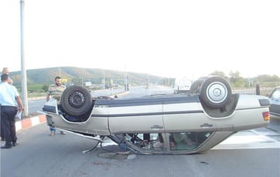 Söğütlü'de Otomobil Takla Attı: 1 Yaralı