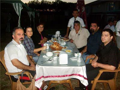 Altınova Çalışanları, İftarda Dostluklarını Pekiştirdi