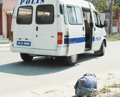 Unutkan Anne, Polisi Alarma Geçirdi