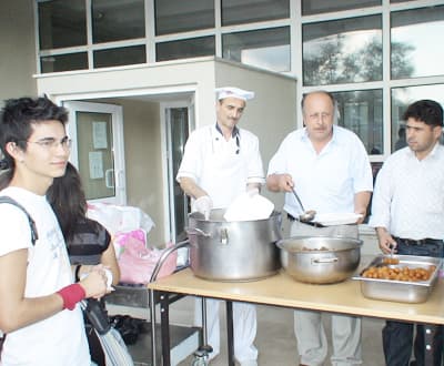 Sakarya Fen Lisesi&#8217;nden Geleneksel Pilav Günü