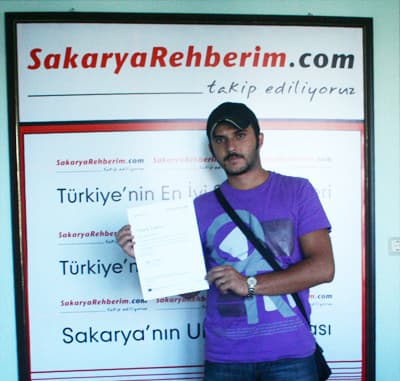 <font face="arial,helvetica,sans-serif" size="2"><br /><br /><br /><br /><br /><br />180. Doğru Cevap: </font><a href="../../../others/firma.php?xnumber1=12206"><strong><font face="arial,helvetica,sans-serif" size="2">Jumbo Store</font></strong></a><font face="arial,helvetica,sans-serif"><font size="2">'dan 2 kişilik Day's in Colors Pike Takımı (50 TL'lik): <strong>Doğan G&ouml;bek</strong></font></font>