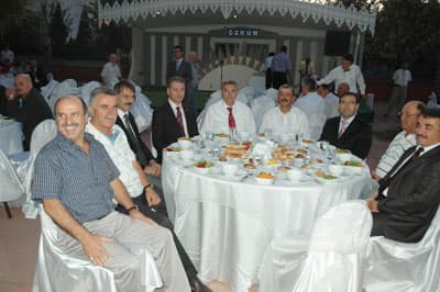 SESOB Üyeleri İftar Yemeğinde Buluştu