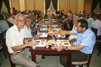 AK Parti Erenler İlçe Teşkilatından Geleneksel İftar!