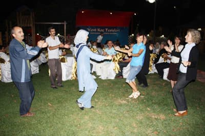 Erenler Belediye Personeli, İftar Yemeğinde Buluştu