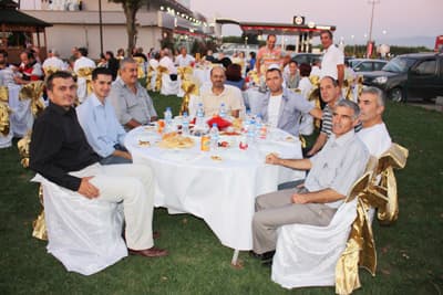 Erenler Belediye Personeli, İftar Yemeğinde Buluştu