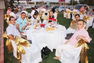 Erenler Belediye Personeli, İftar Yemeğinde Buluştu