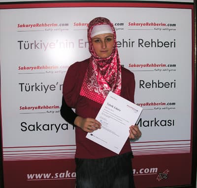 <span style="font-size: 10pt; font-family: Arial"><font color="#000000"><br /><br /><br /><br /><br /><br />160. Doğru Cevap:&nbsp;<span style="font-size: 12pt; font-family: 'Times New Roman'"><a href="../../../others/firma.php?xnumber1=10115" target="_blank"><strong><span style="font-size: 10pt; font-family: Arial">Barış Kitabevi</span></strong></a></span><span style="font-size: 10pt; font-family: Arial"><font color="#000000">'den 20 TL'lik Kitap: <strong>Ayşe Akyol</strong></font></span></font></span>