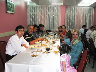 Adapazarı İlçe Milli Eğitimden Personele İftar!