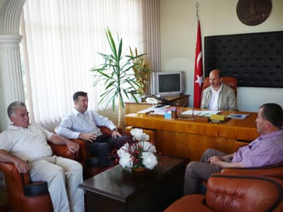 Milletvekili Çelik, Sağlık Ocağı Yaptırma Sözü Verdi