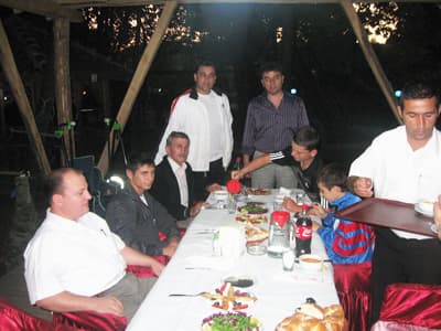 Şampiyon Onuruna İftar Yemeği!
