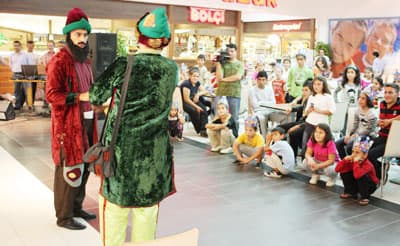 Diyarbakırlı ve Sakaryalı Çocuklar, İftarda Kaynaştılar