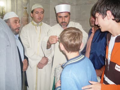 Hz Muhammed'in (S.A.V) Sakal-ı Şerifi İzdiham Yarattı