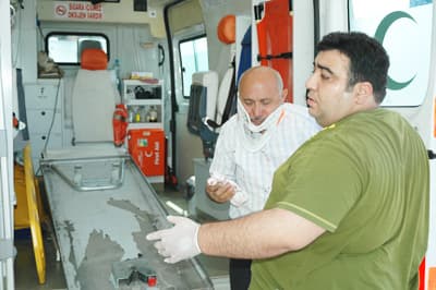 Geyve'de Zincirleme Kaza: 2 Yaralı