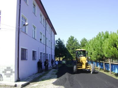 Öğrencilerin Asfalt Sevinci