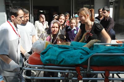 Ağır Yaralı İşçiler, İstanbul'a Sevk Edildi