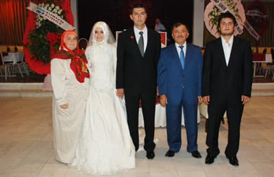 VİB Başkanı Ali Kara Kızını Evlendirdi