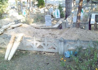 Öldürüldü İddiası Mezarı Açtırttı