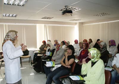 Hanımlarımız Kurslara Yoğun İlgi Gösteriyor