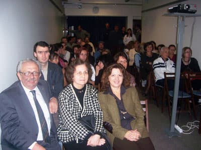 <p><font face="Arial" size="2"><strong>A&ccedil;ılış Yarın!</strong></font></p><p><font face="arial,helvetica,sans-serif" size="2">SAG&Uuml;SAD sezon a&ccedil;ılışı karma fotoğraf ve resim sergisi ise 17 Ekim 2009 Cumartesi (yarın)&nbsp;saat: 15:30&nbsp;SAG&Uuml;SAD sergi salonunda yapılacak.<br /><strong><font color="#333399">&nbsp;<br />Sergiye katılanlar;</font></strong><br />&nbsp;<br />RESİM: Bayram İNCE, Erdal ER. Oğuz AYDIN, Orhan TAYMAZ, Recep ANIKLI, Zehra &Ccedil;ALIŞAL, Ahsev BALİ&Ccedil;, Belgin &Ouml;ZKO&Ccedil;, Nurten H&Uuml;REL, G&uuml;lden TANTA, H&uuml;lya BALCI, &Ouml;zden BAŞAVCI, G&uuml;lay PINAR, Hayriye ERMAN</font></p>