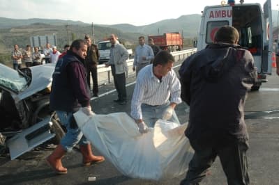 Hatalı Sollama 4 Sağlık Personelinin Canına Mâl Oldu