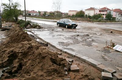 Karasu'da Yağmur Hayatı Mafvetti