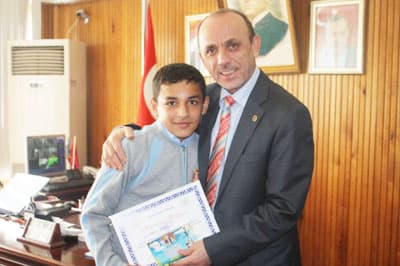 Başkan Öztürk, Çocukların Yüzünü Yine Güldürdü