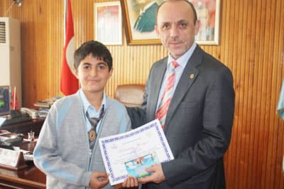 Başkan Öztürk, Çocukların Yüzünü Yine Güldürdü