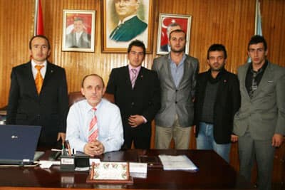Karasu AKP Gençlik Kolları da Öztürk'ü Ziyaret Etti