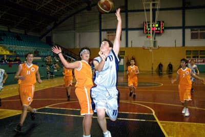 Sakarya Basket Az Daha Yeniyordu