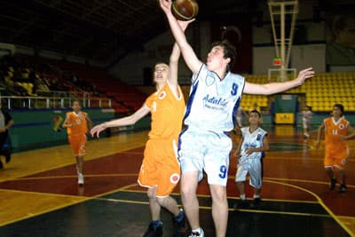 Sakarya Basket Az Daha Yeniyordu