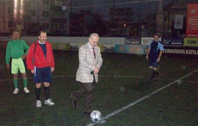 Bu Kez Futbol Oynayanlar Öğrenciler Değil Öğretmenler!
