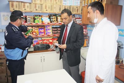 Zabıta Ekipleri Erenler'de Kantin Denetimi Yaptı