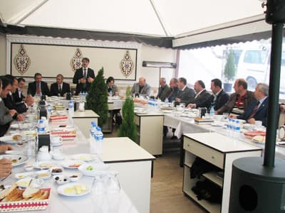 Alemdar ve Meclis Üyeleri Sabah Kahvaltısında Buluştu