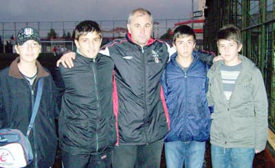 Yıldırımsporlu U-15 Futbolcuları Beşiktaş Antremanında!