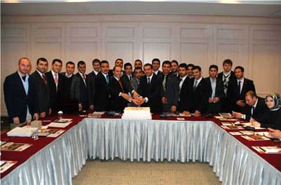 MÜSİAD Gençliği 'Küresel Düşünüp, Harekete Geçiyor'
