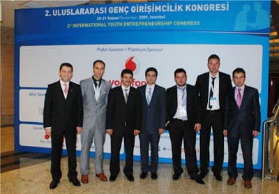 MÜSİAD Gençliği 'Küresel Düşünüp, Harekete Geçiyor'