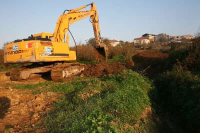 ADASU, Ferizli'de Yağmur Suyu Kanalı Çalışması Yapıyor