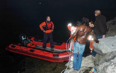 Sapanca Gölü'ne Microlight Uçağı Düştü