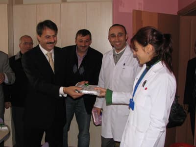 Serdivan'da Öğretmenler Günü Coşkuyla Kutlandı