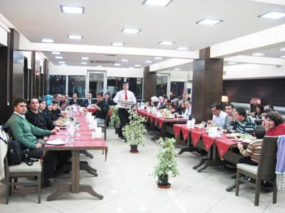 80.Yıl Cumhuriyet Lisesi&#8217;nden Öğretmenler Günü Yemeği