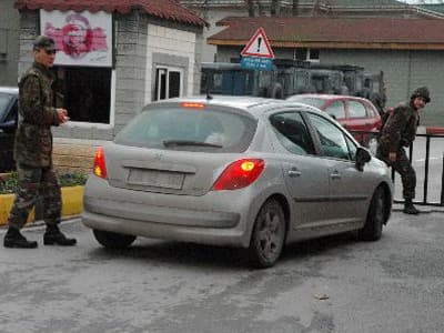 DTP'nin lideri Ahmet Türk'ün Oğlu Sakarya'da Asker