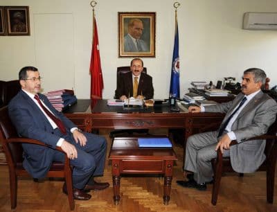 Vekillerden Trabzon Belediyesine Ziyaret