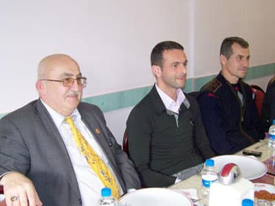 Filenin Yıldız Sultanlarına Yemek