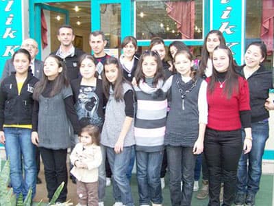 Filenin Yıldız Sultanlarına Yemek